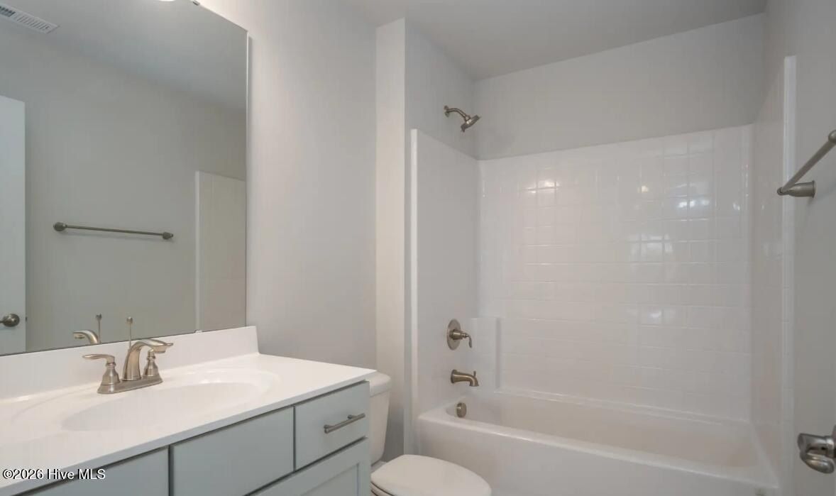 116 Birdsong Drive. Wallace, NC 28466