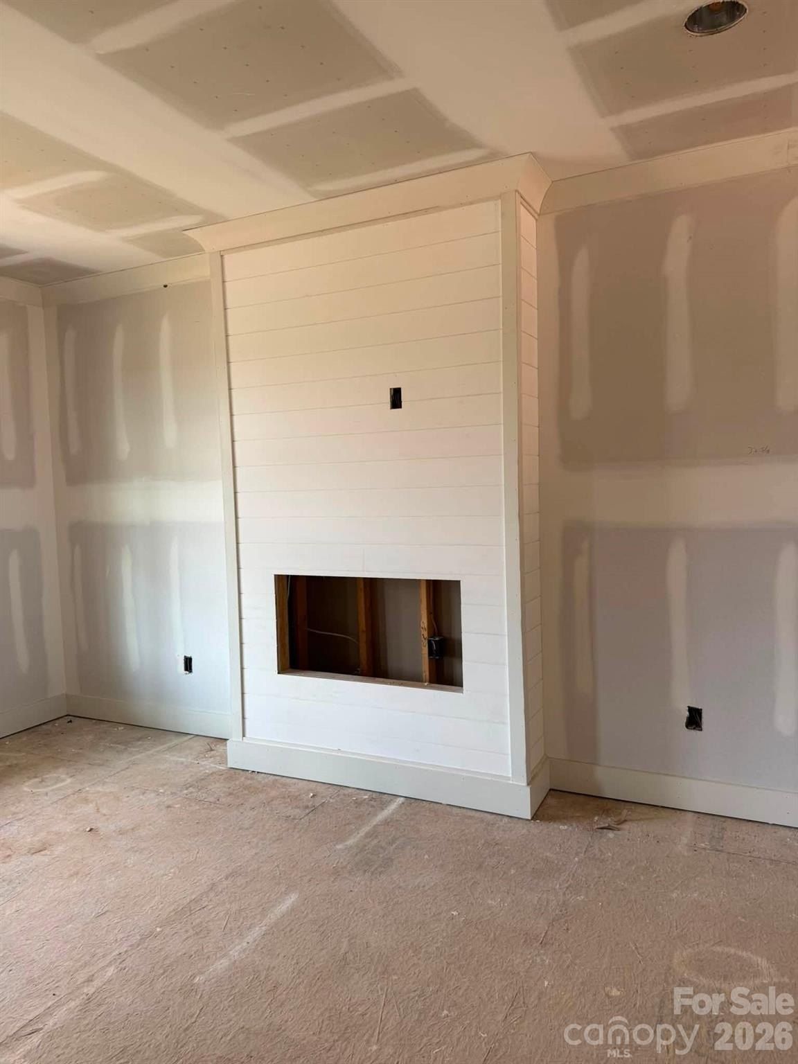 202 Northbrook Iii School Road. Vale, NC 28168