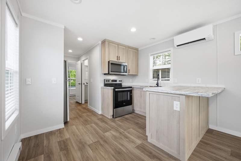 54 Chestnut Path Lane. Hendersonville, NC 28739
