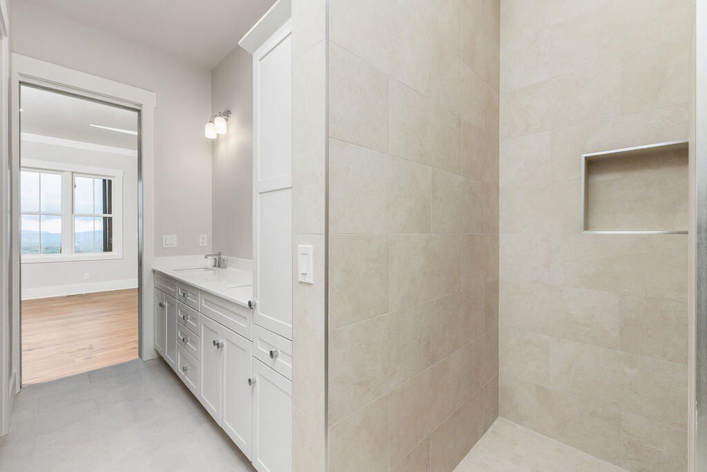 523 Broadview Drive. Highlands, NC 28741