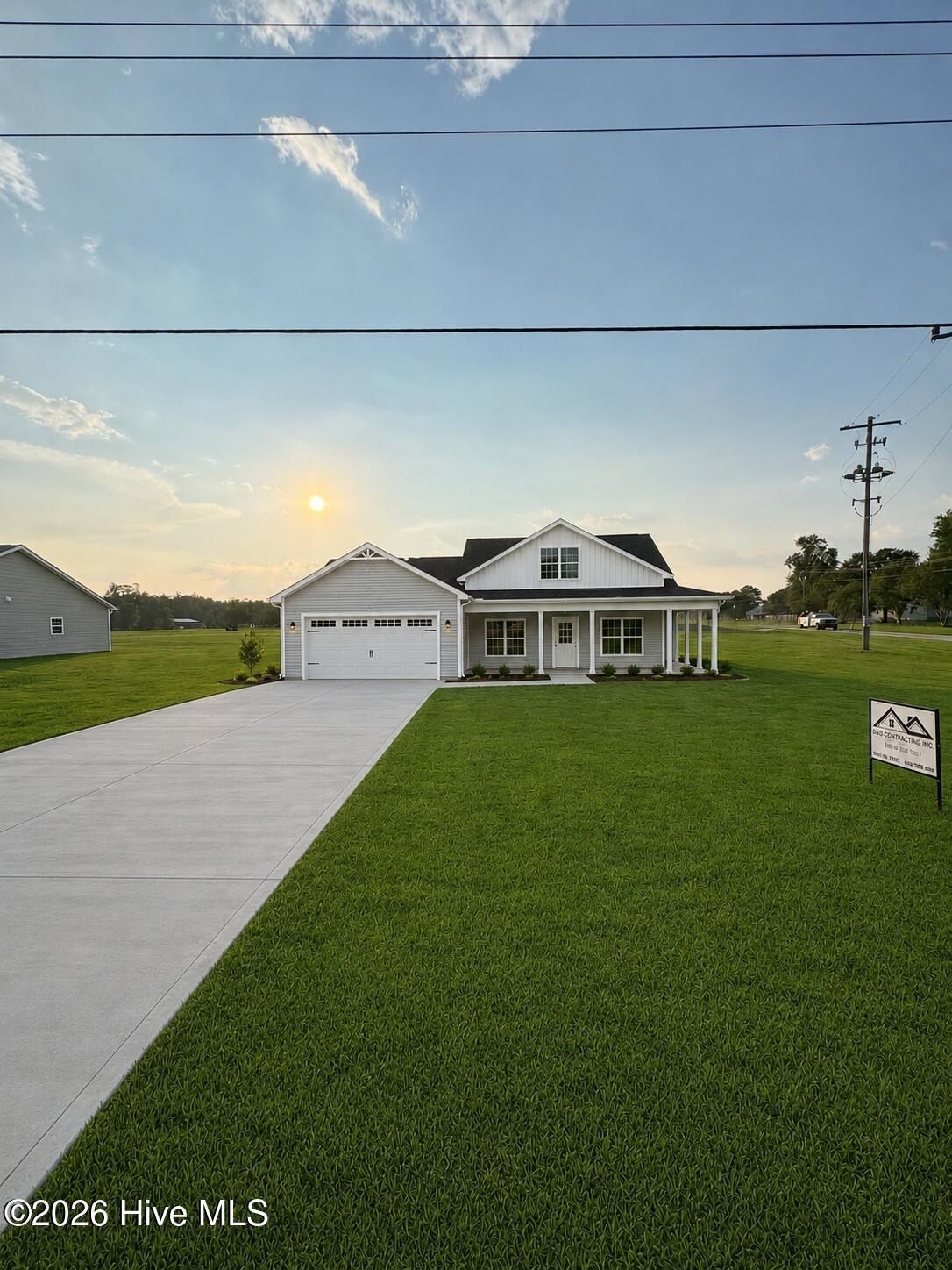 1282 S Nc 41 And 111. Beulaville, NC 28518