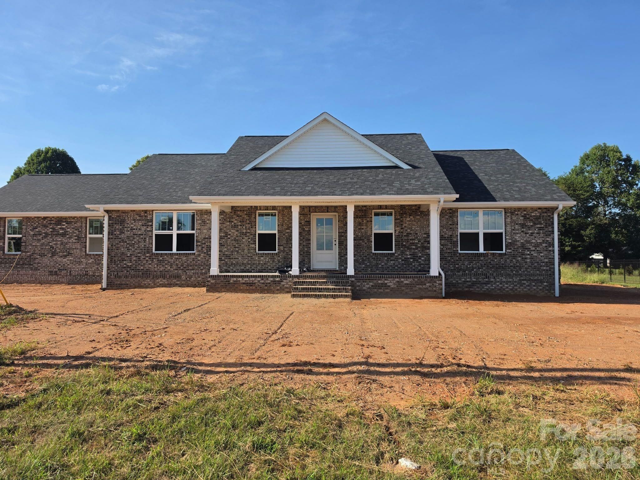 3684 Woodgreen Drive. Lincolnton, NC 28092