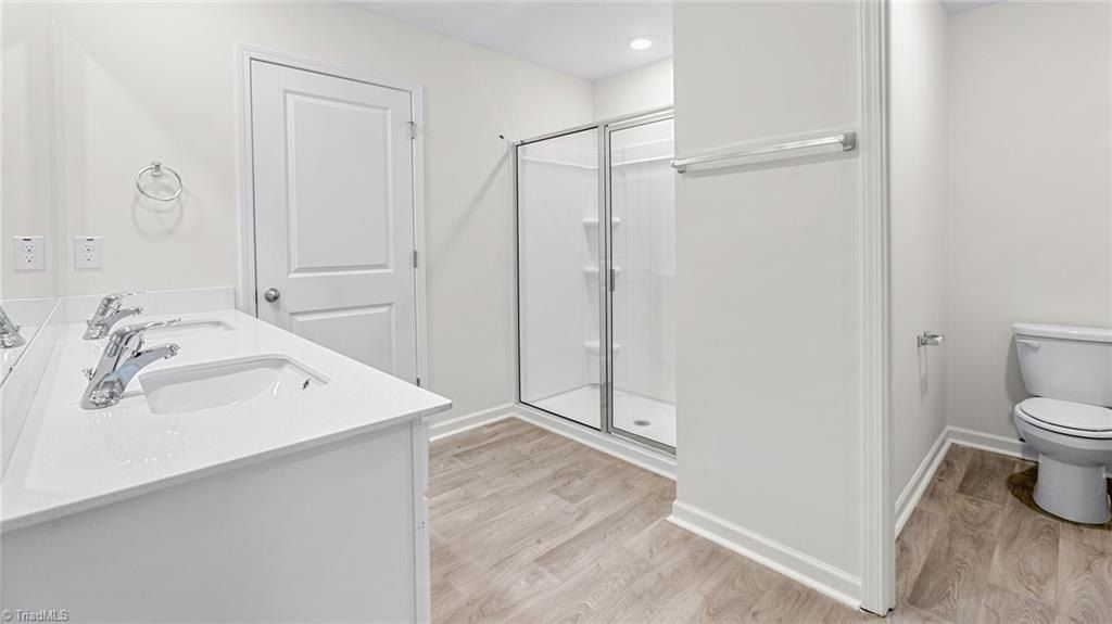546 Baymeade Drive. Lexington, NC 27295
