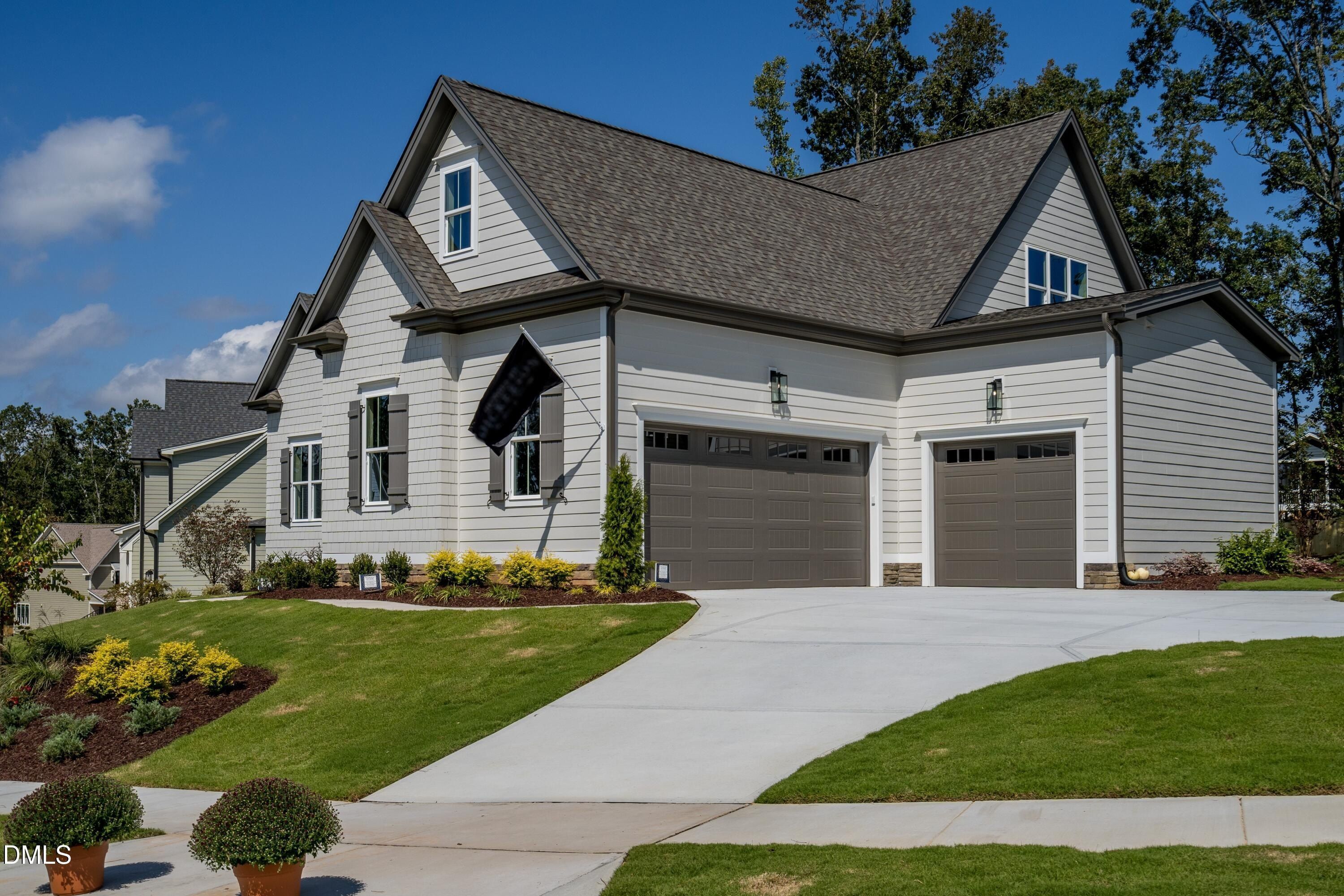 676 Mollie Mdw Drive. Zebulon, NC 27597