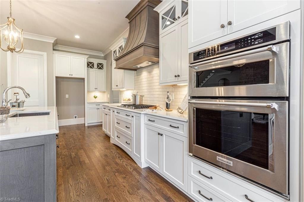7636 Braelands Drive. Summerfield, NC 27358