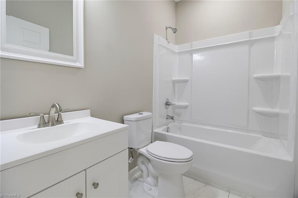 5236 Shattalon Drive. Winston-Salem, NC 27106