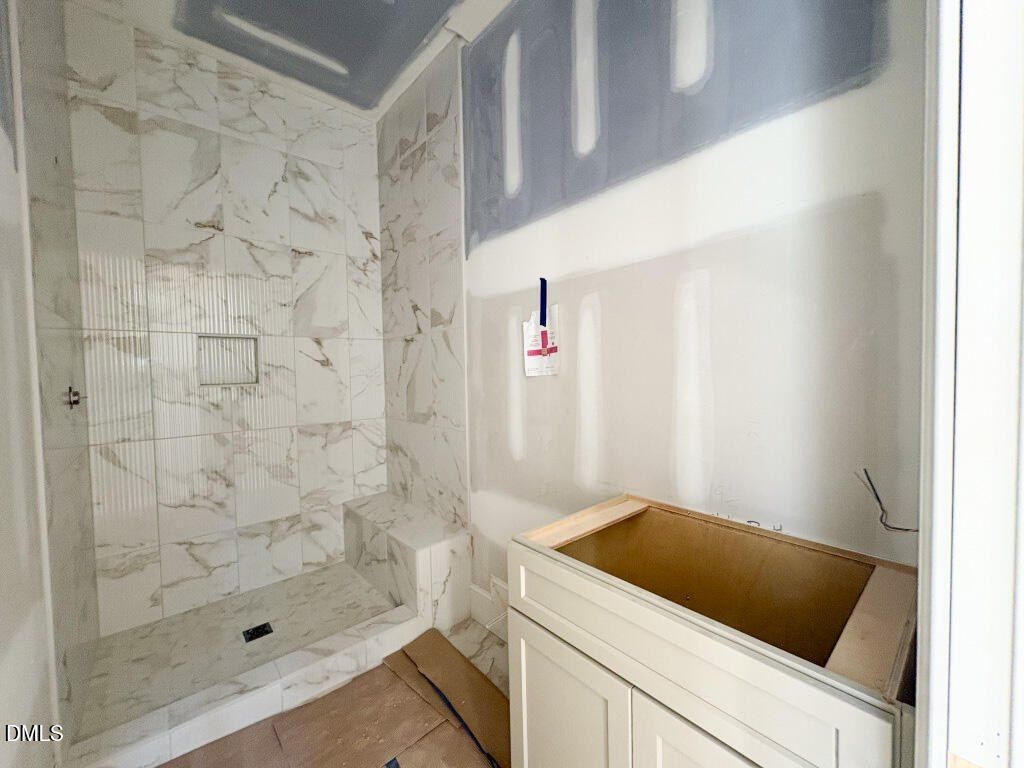 1240 Perry Bluff Drive. Wake Forest, NC 27587