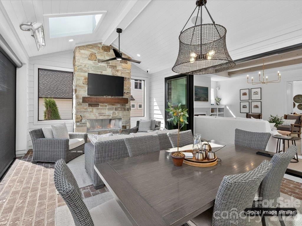 305 Weddington Grove Lane. Weddington, NC 28104