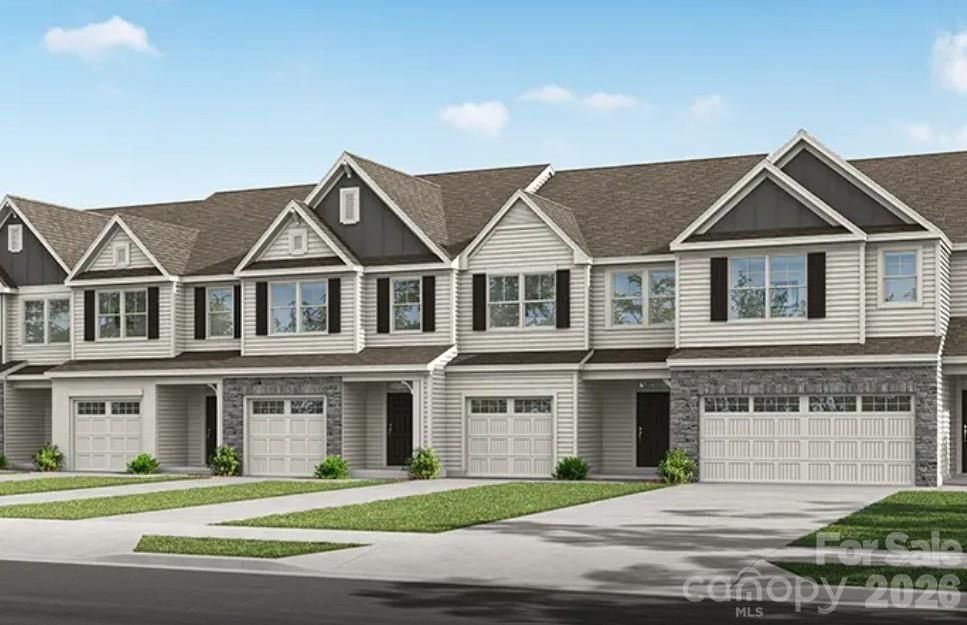 4308 Black Court. Harrisburg, NC 28075