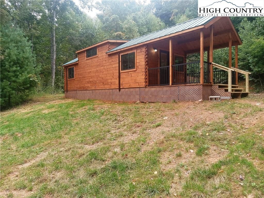 234 Pioneer Trail. Warrensville, NC 28693