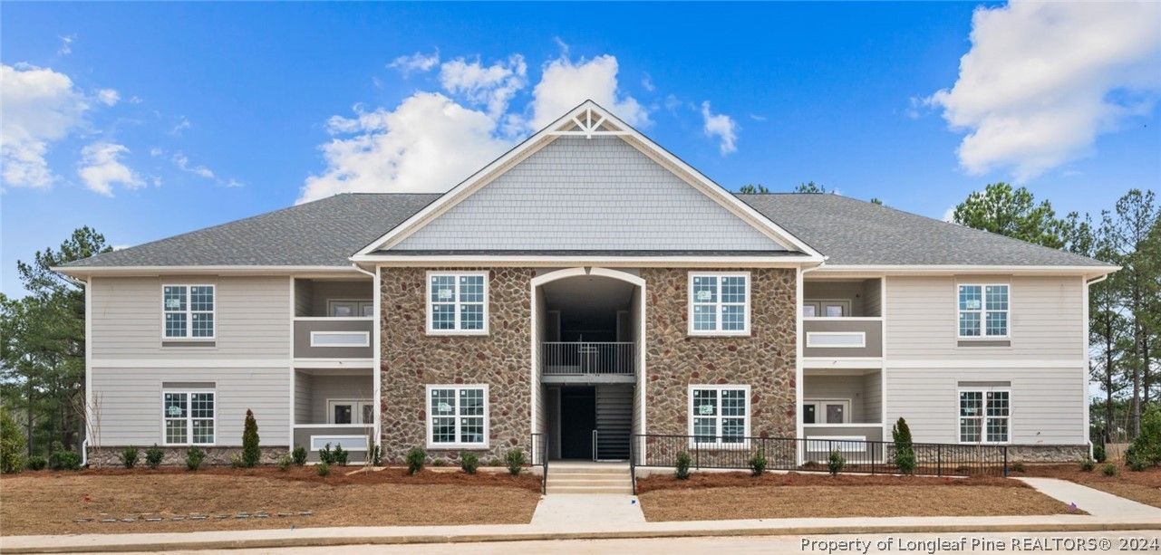 260 Gallery Drive. Spring Lake, NC 28390