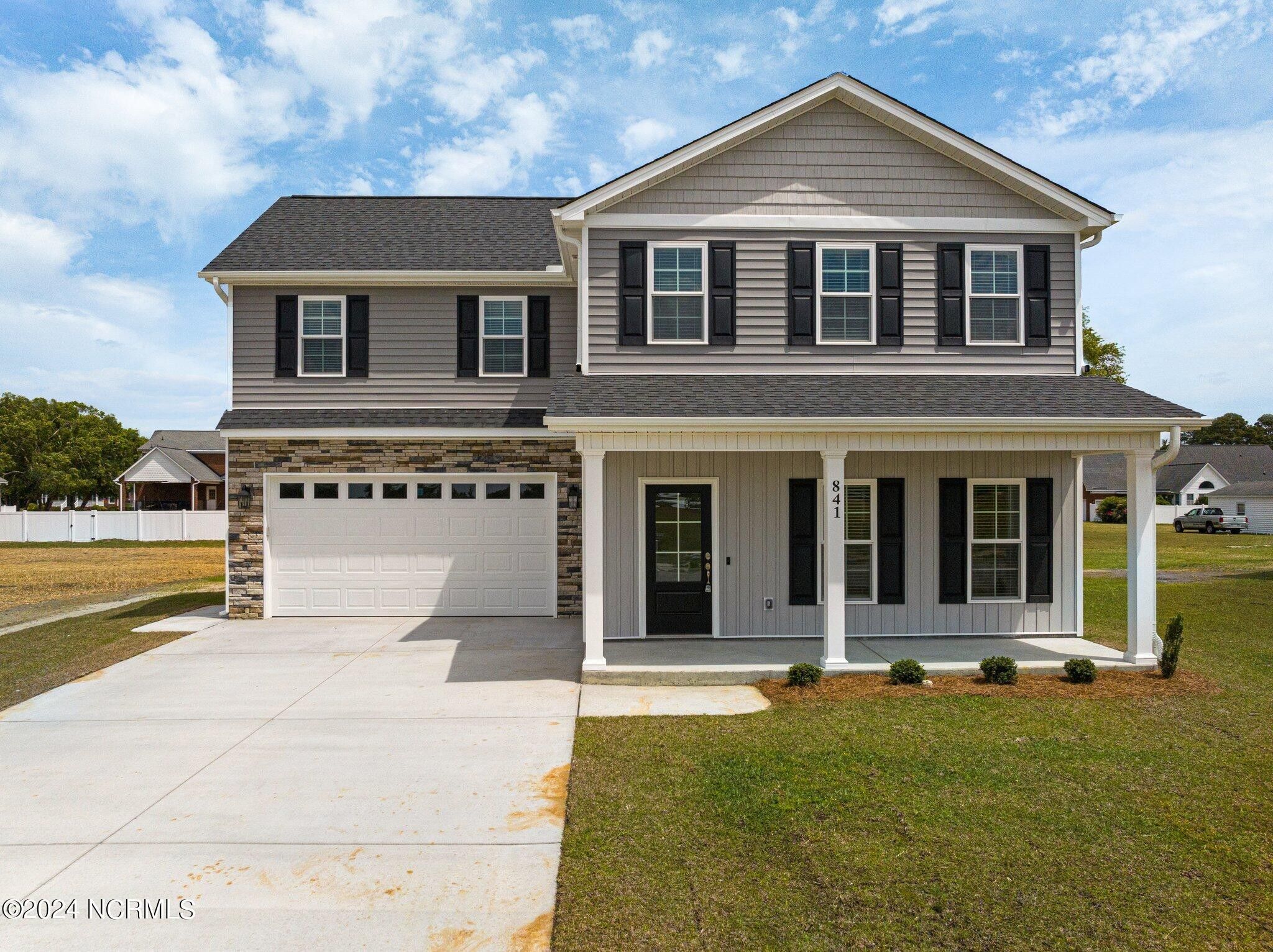 841 Mulligan Drive. Ayden, NC 28513