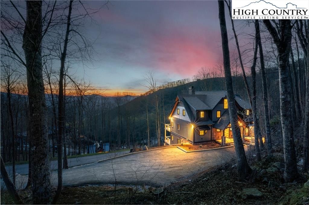 34 Sky Rock Drive. Banner Elk, NC 28604