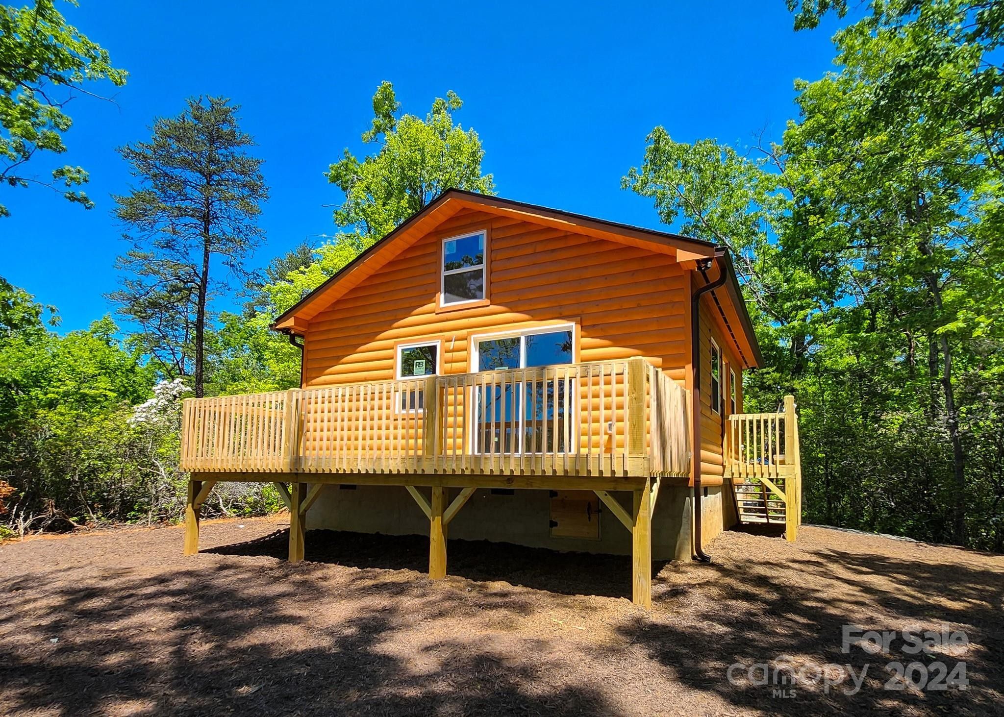 212 Mountain Ridge Drive. Lake Lure, NC 28746