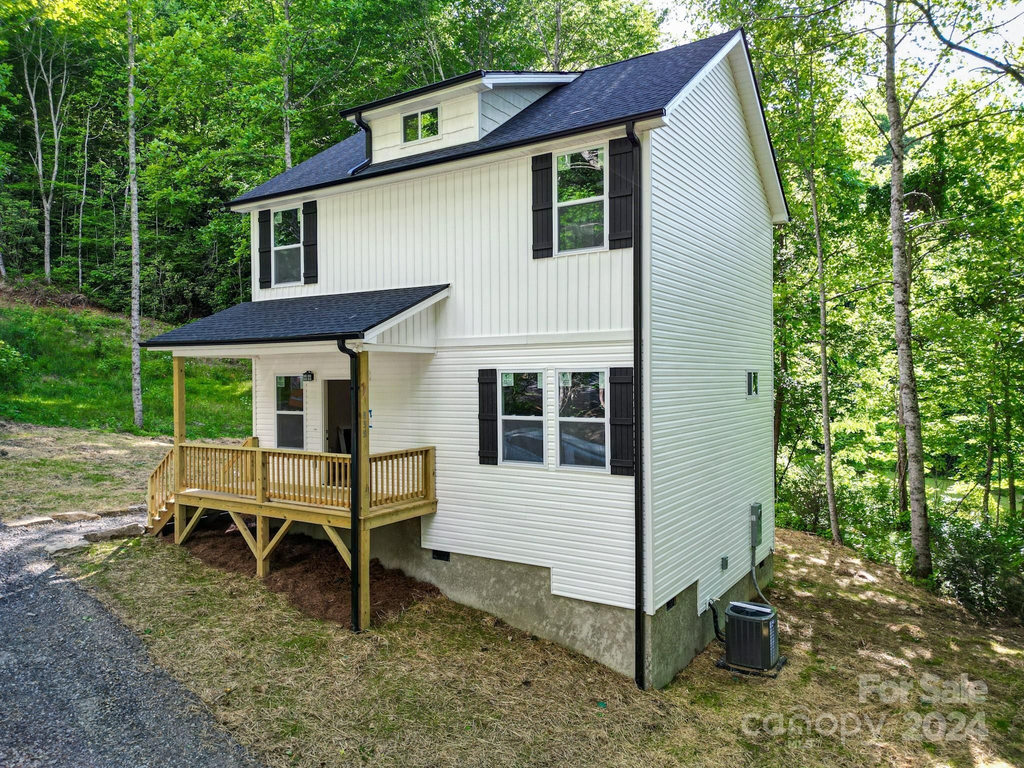 835 Garren Creek Road. Fairview, NC 28730