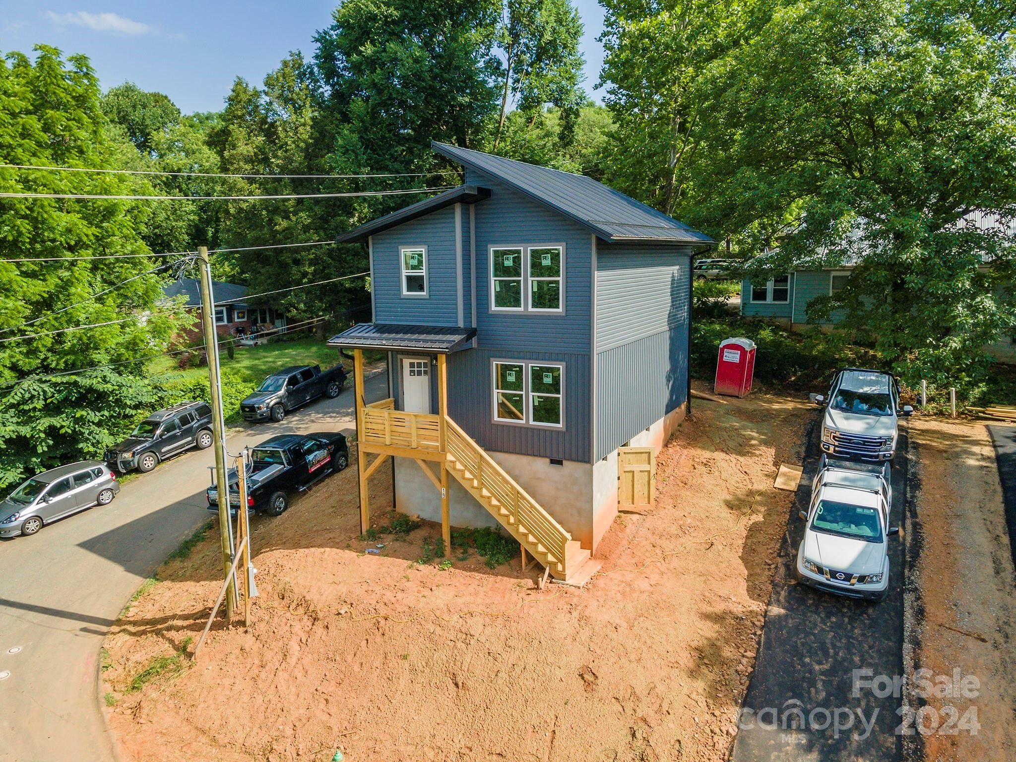 19 Alta Avenue. Asheville, NC 28803