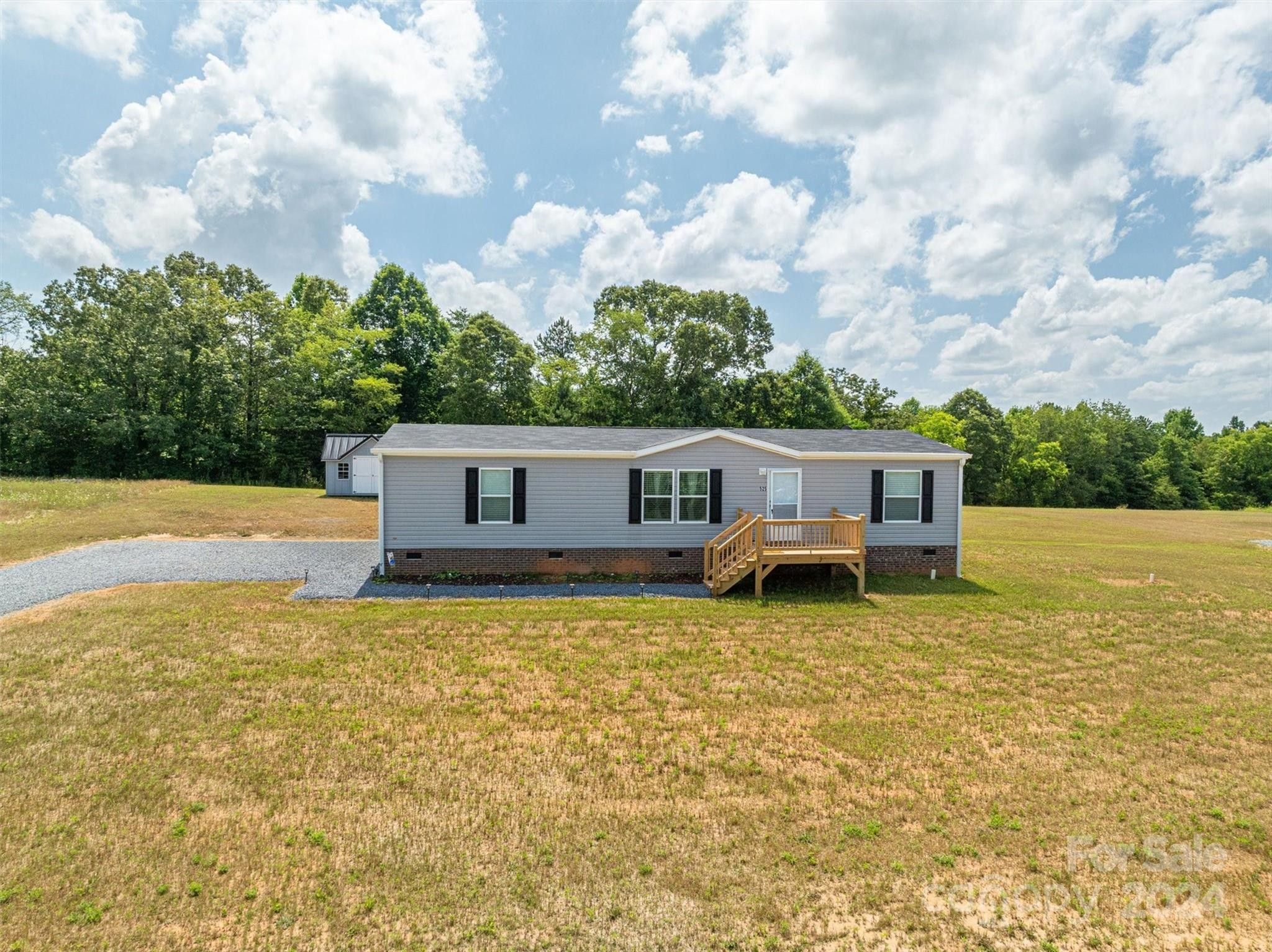 525 Casar Belwood Road. Lawndale, NC 28090