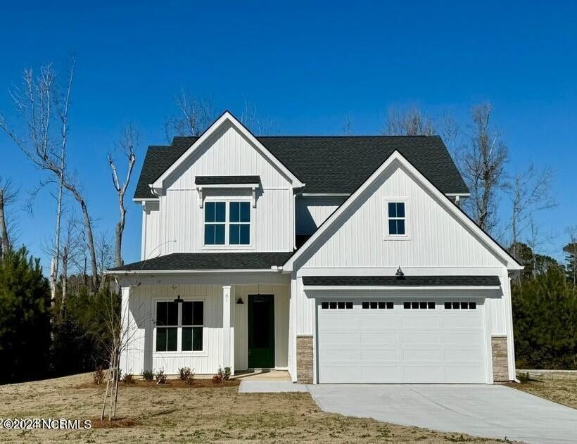 61 Tanglewood Court. Hampstead, NC 28443