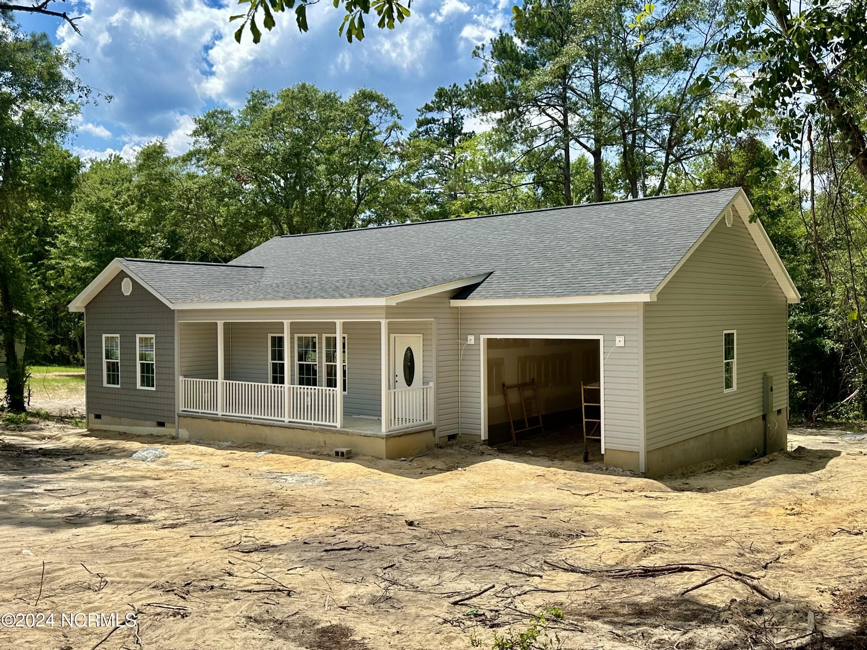 2409 Old Aberdeen Road. Rockingham, NC 28379