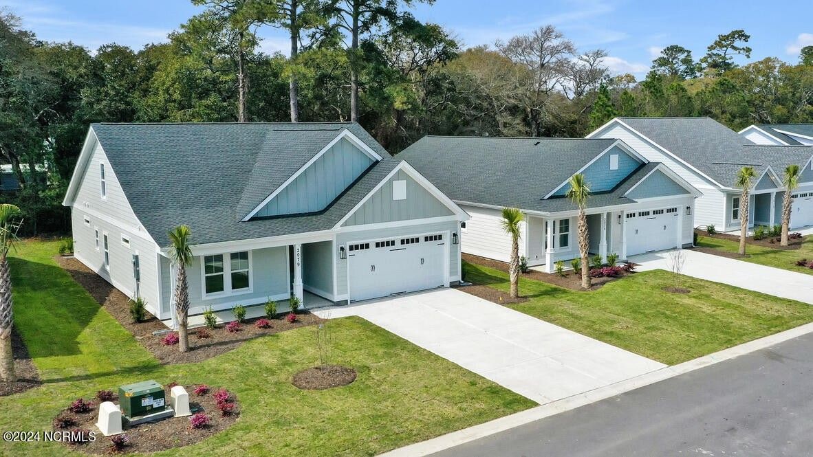 2079 Greenside Manor Drive. Ocean Isle Beach, NC 28469