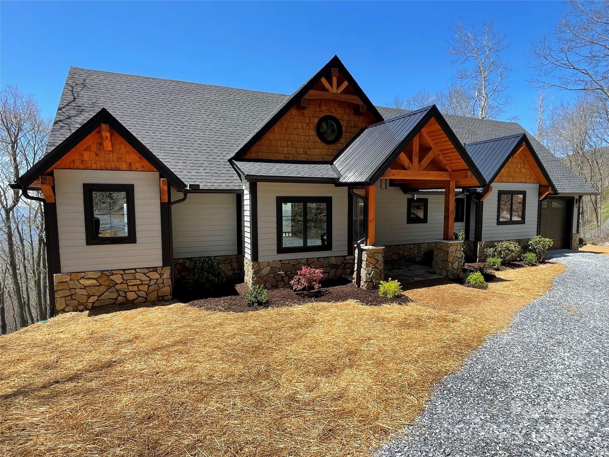 221 Bear Rock Trail. Banner Elk, NC 28604