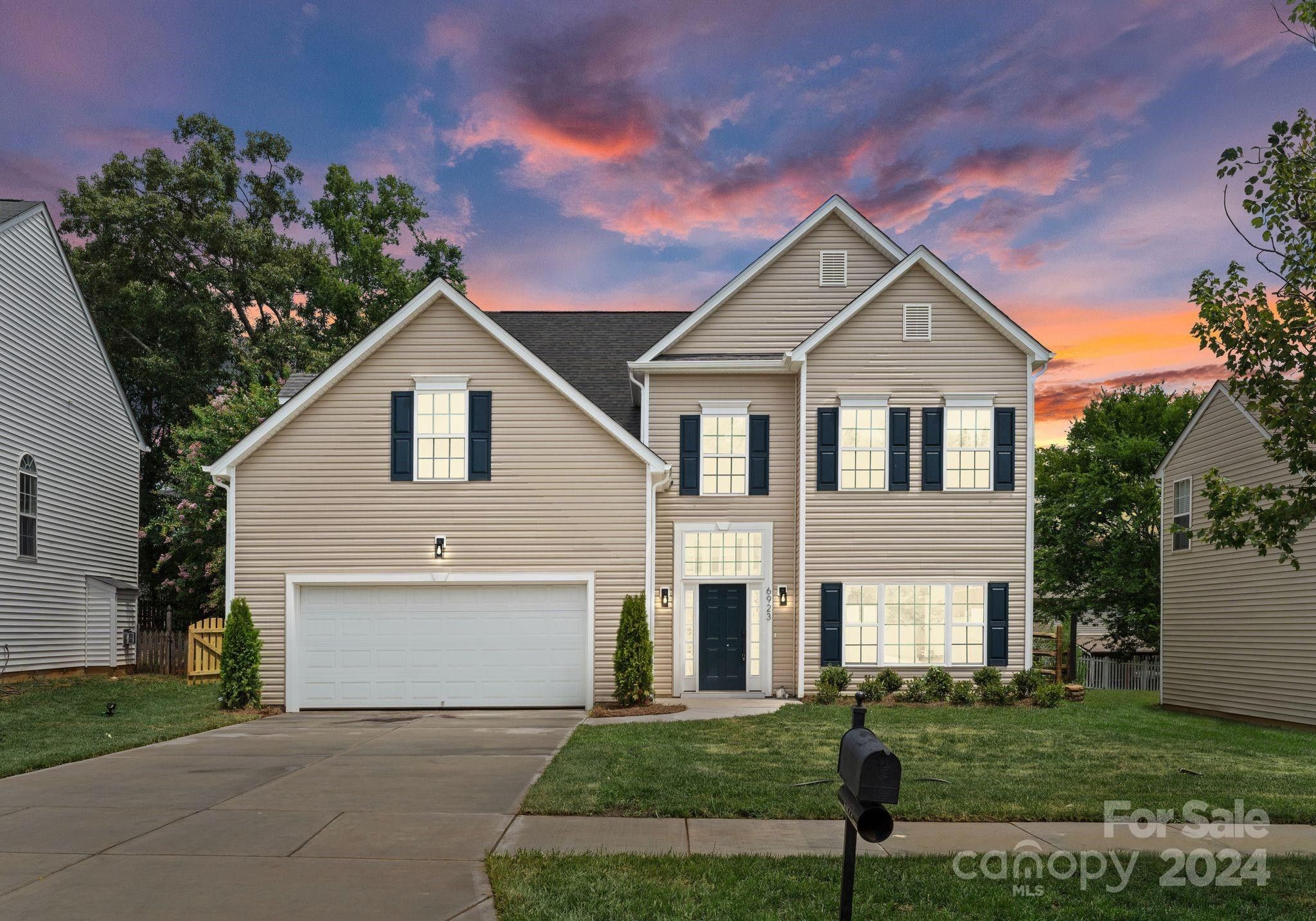 6923 Cascade Dream Court. Huntersville, NC 28078