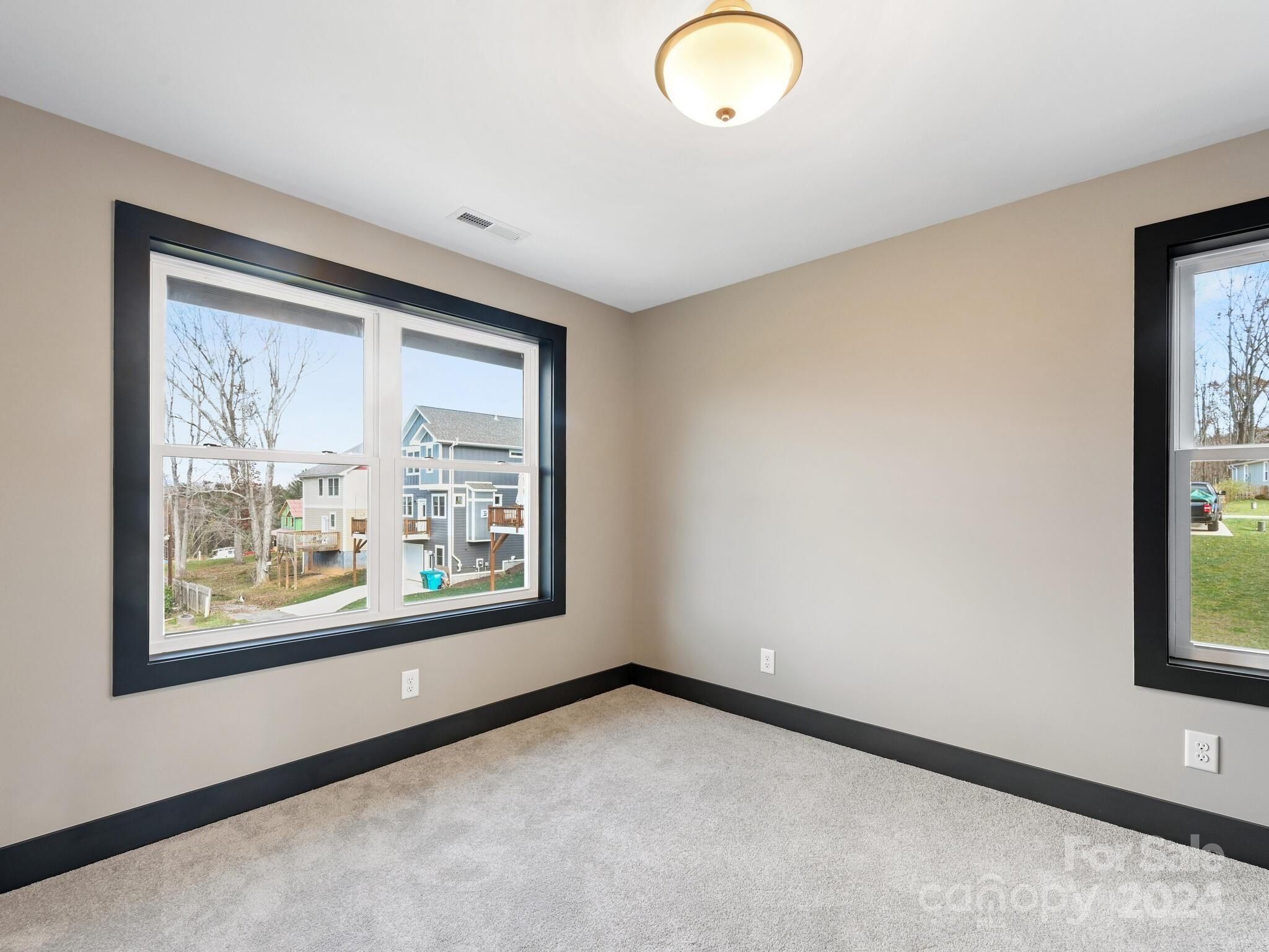 52 Fox Drive. Asheville, NC 28803