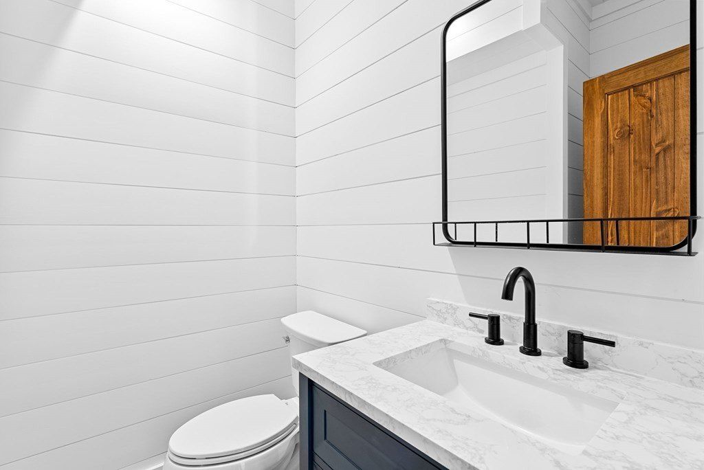 124 Light Waters Dr. Cullowhee, NC 28723