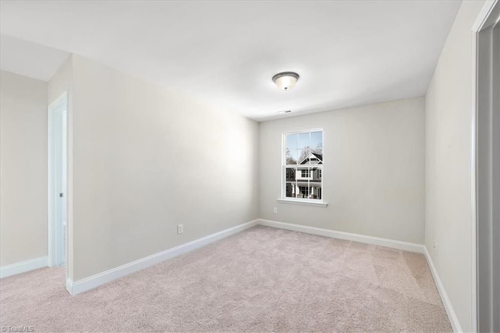 1952 Kippen Drive. Kernersville, NC 27284