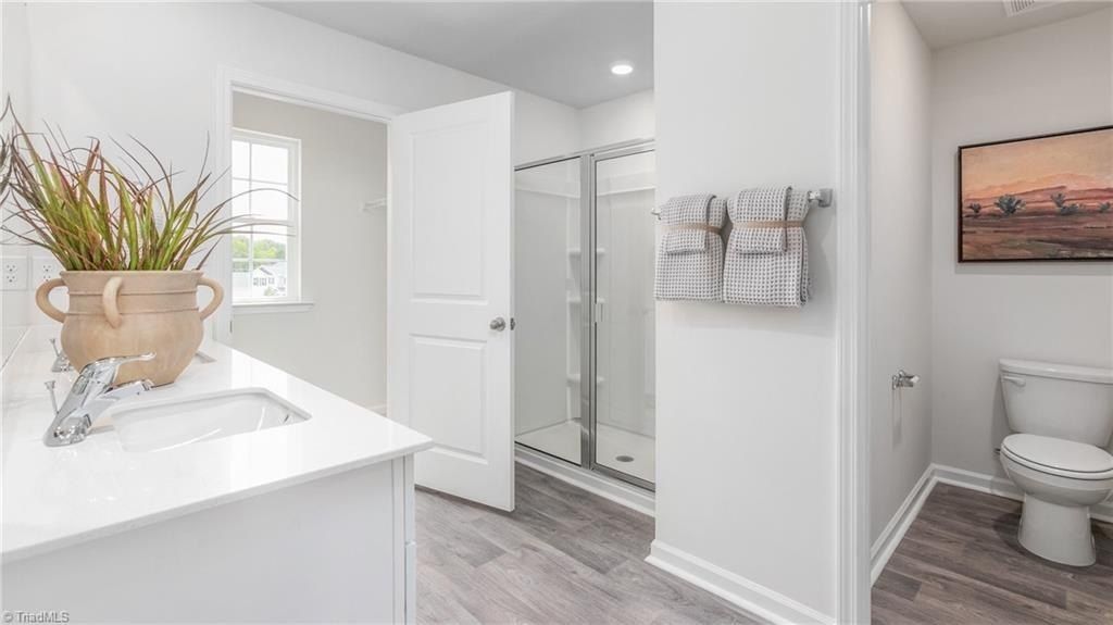 4539 Red Oak Drive. Trinity, NC 27370