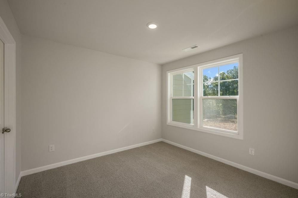 1380 Amberview Lane. Kernersville, NC 27284