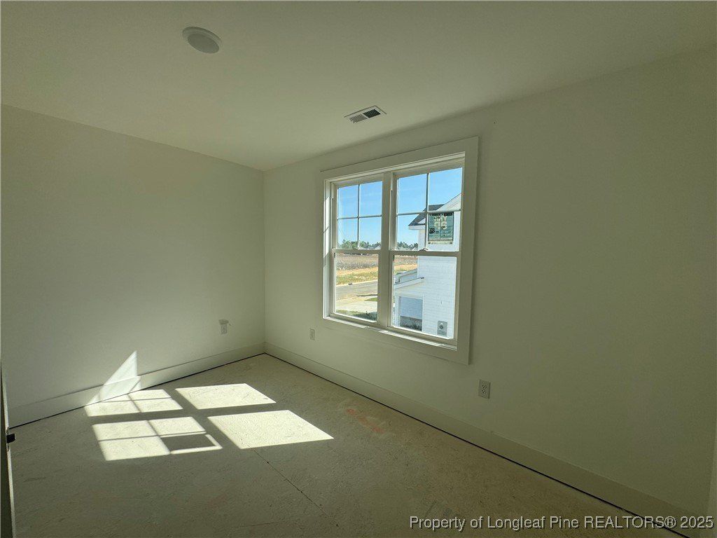 112 Peeler Circle. Raeford, NC 28376