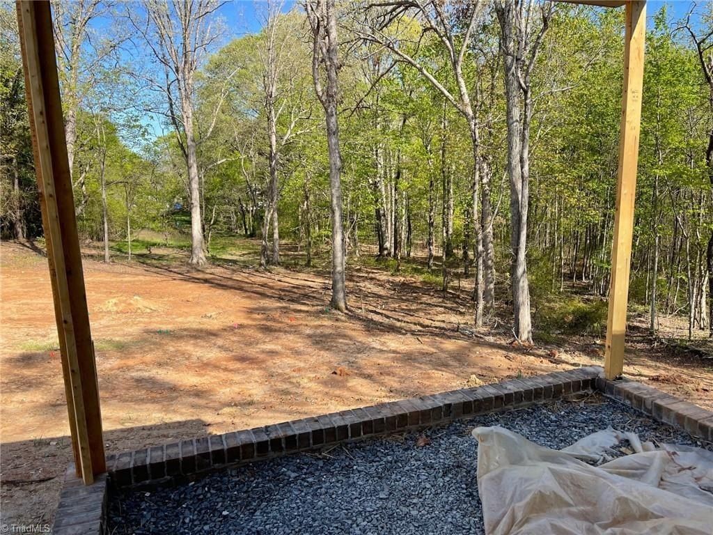4760 Skylark Road. Pfafftown, NC 27040