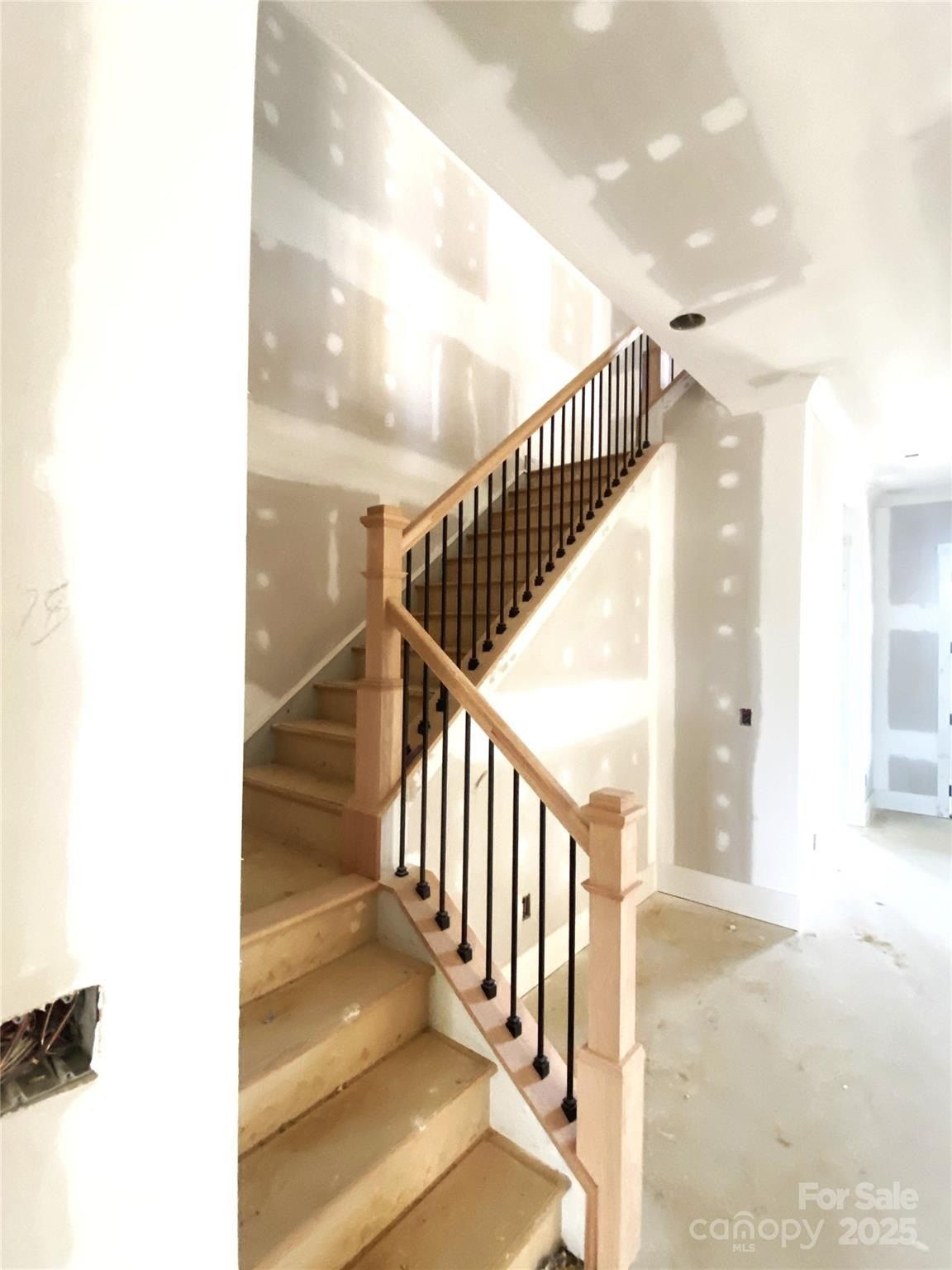 19044 Newburg Hill Road. Davidson, NC 28036