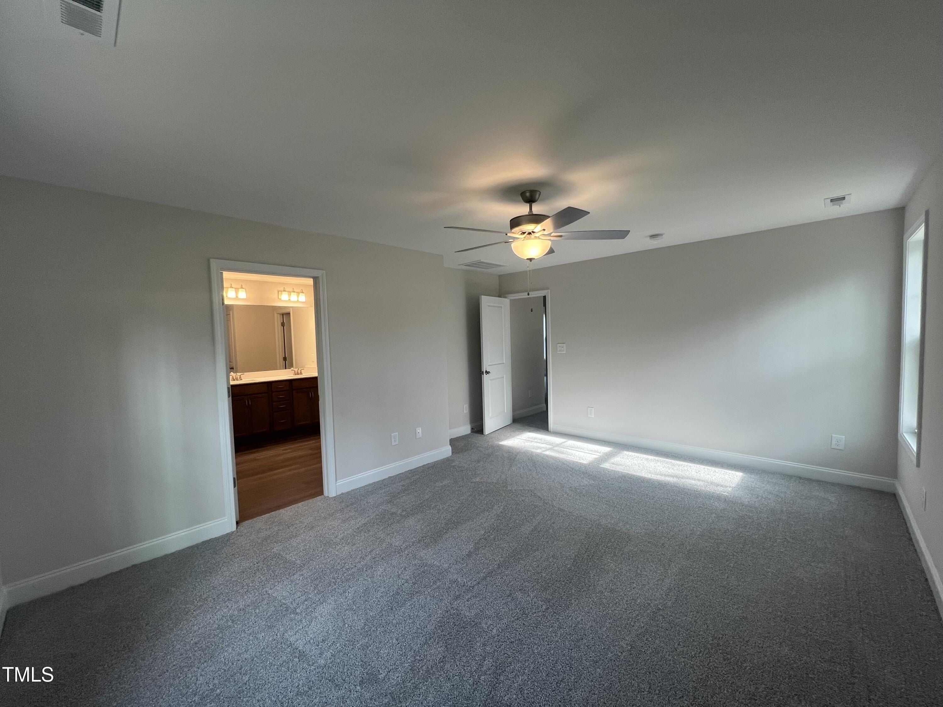 3831 Hatteras Drive. Eastover, NC 28312