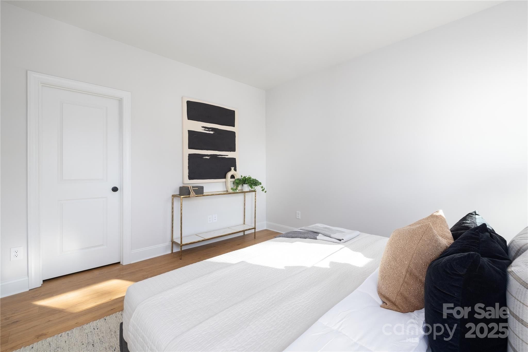 4815  4817 Victoria Avenue. Charlotte, NC 28269