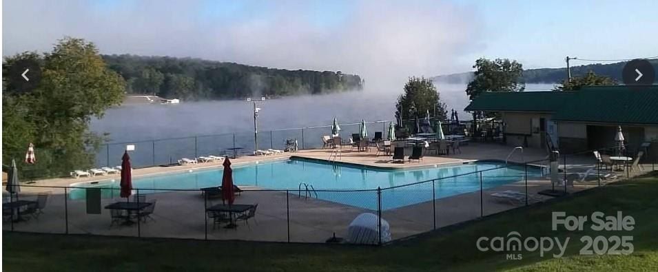 237 Roxboro Drive. Mount Gilead, NC 27306