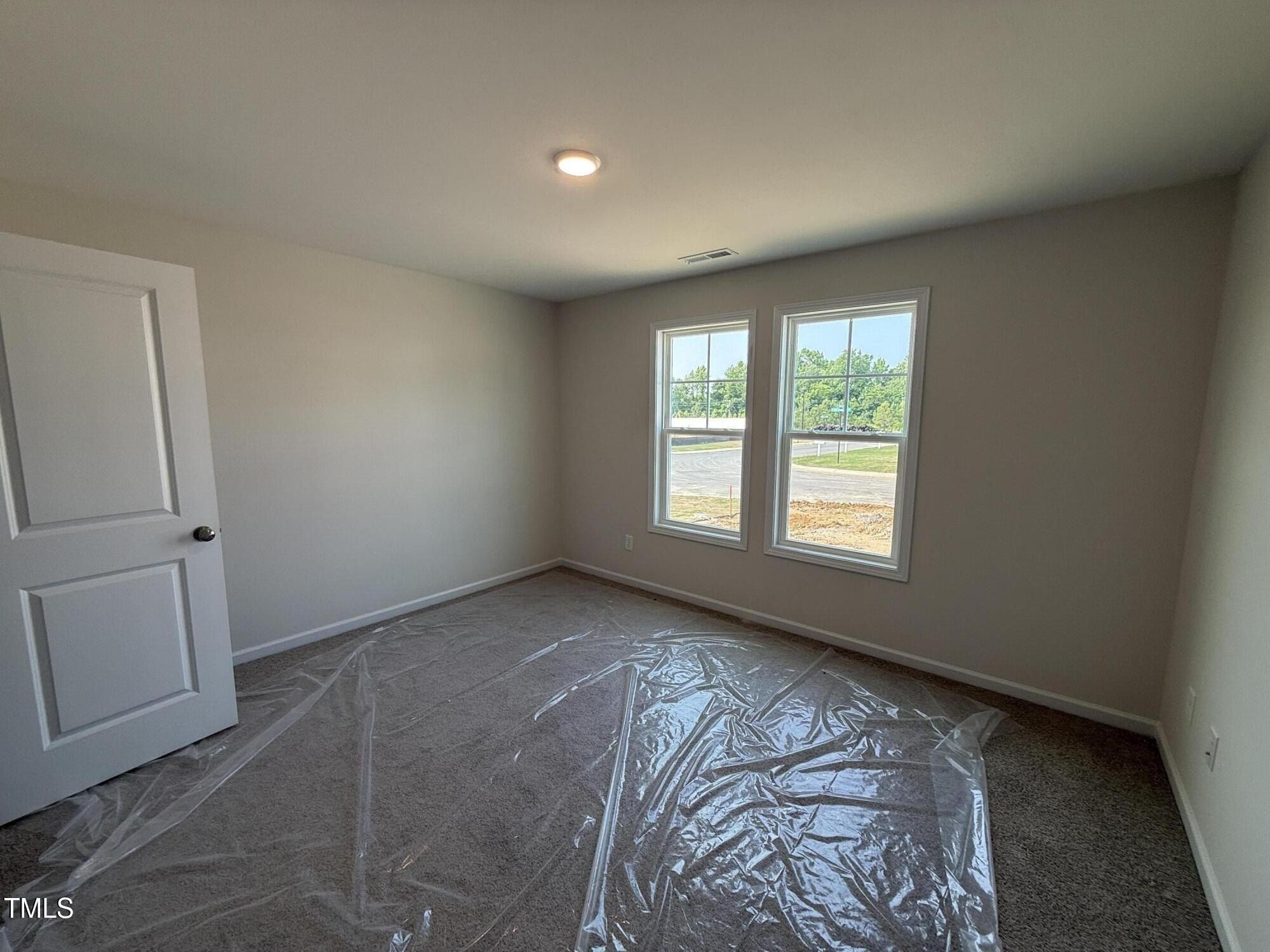 8 W Emily Gardens Drive. Selma, NC 27576