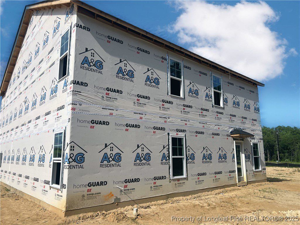 528 Traveller Way. Raeford, NC 28376