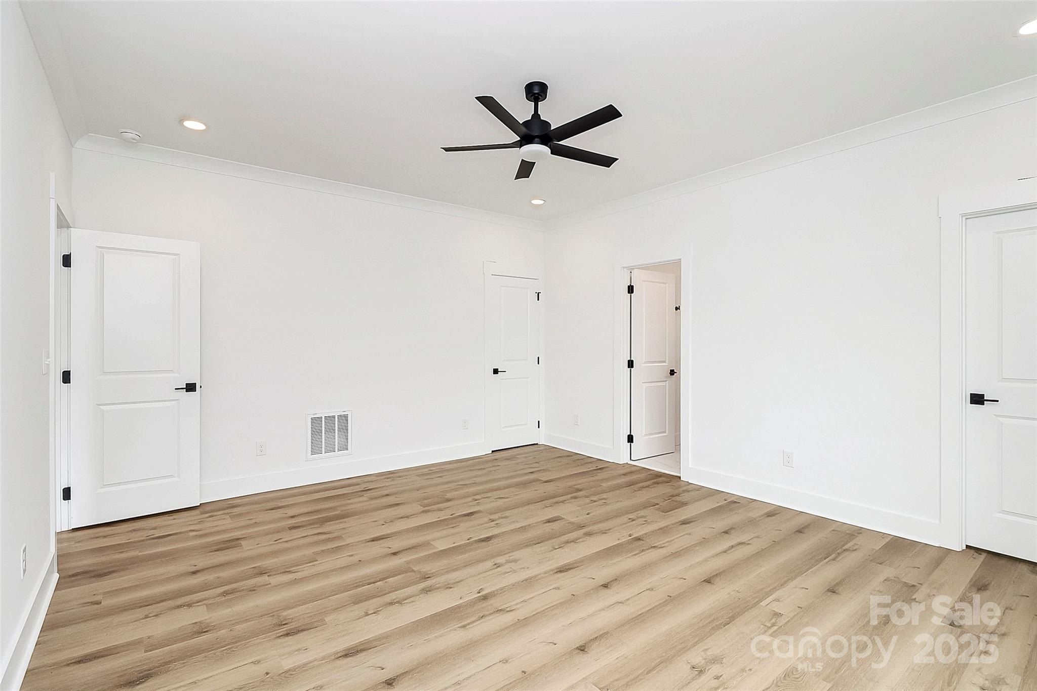 1011 Sandy Court. Gastonia, NC 28056