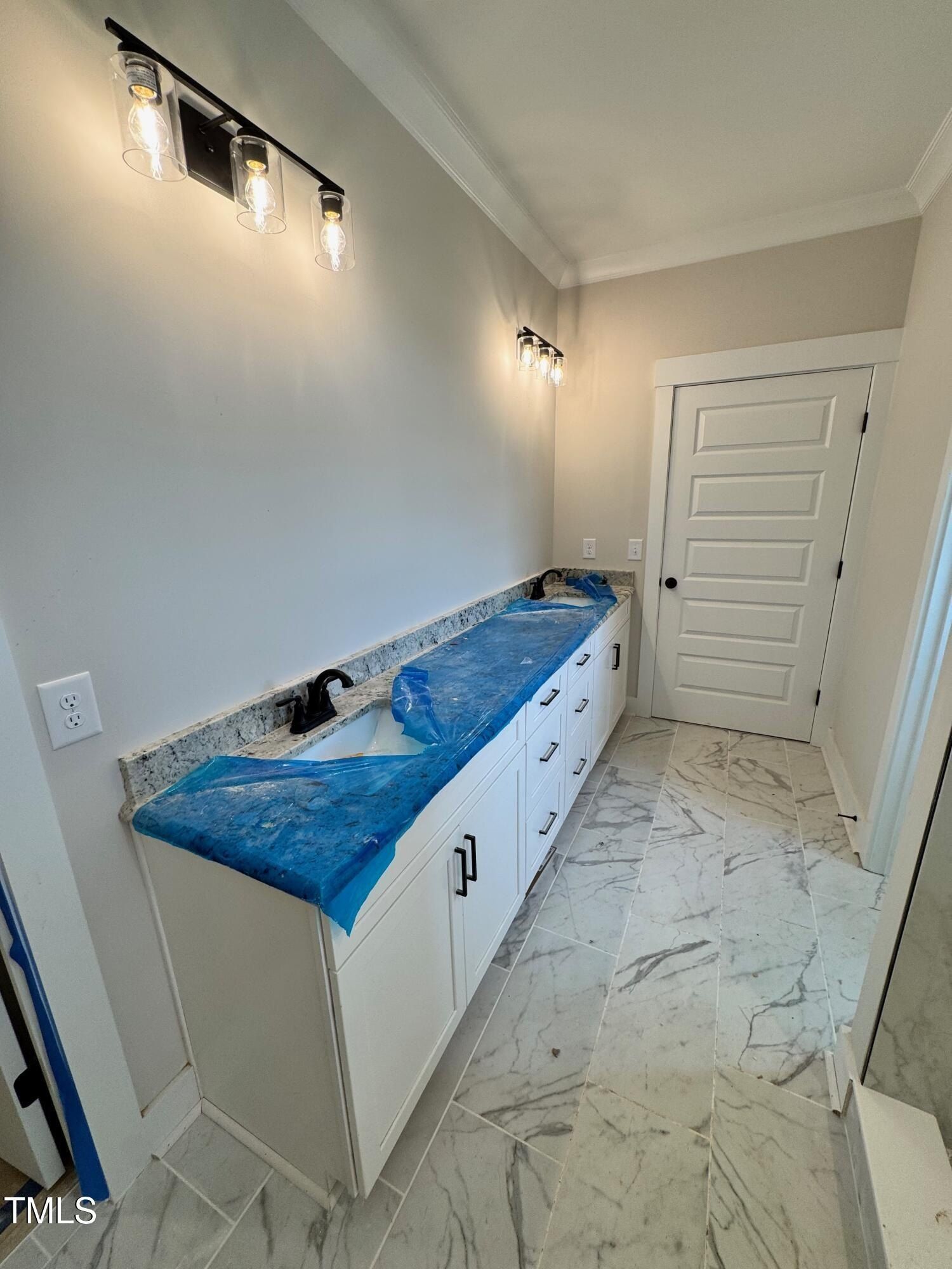 27 Batten Hill Lane. Selma, NC 27576