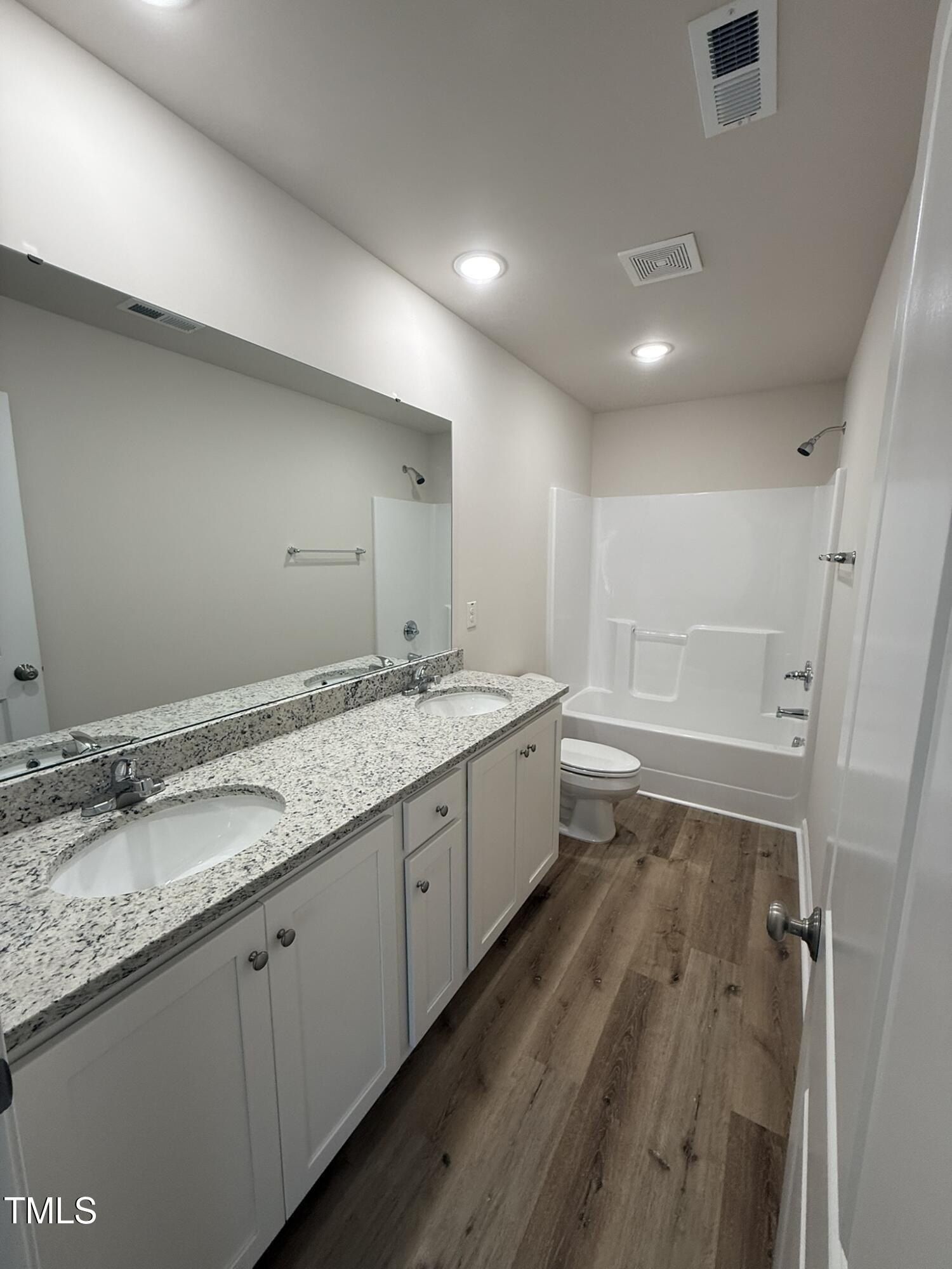 299 Starry Sky Drive. Benson, NC 27504