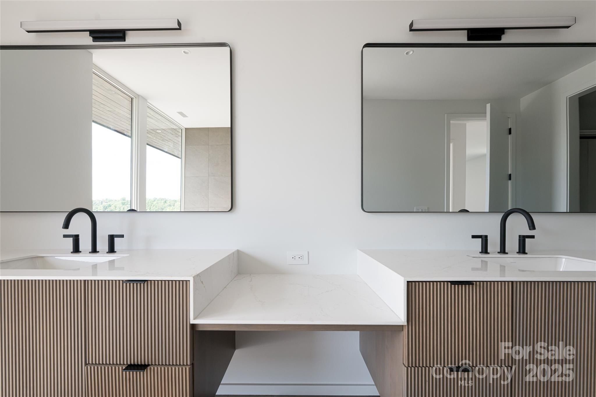 502 Wilma Dykeman Trail. Asheville, NC 28804