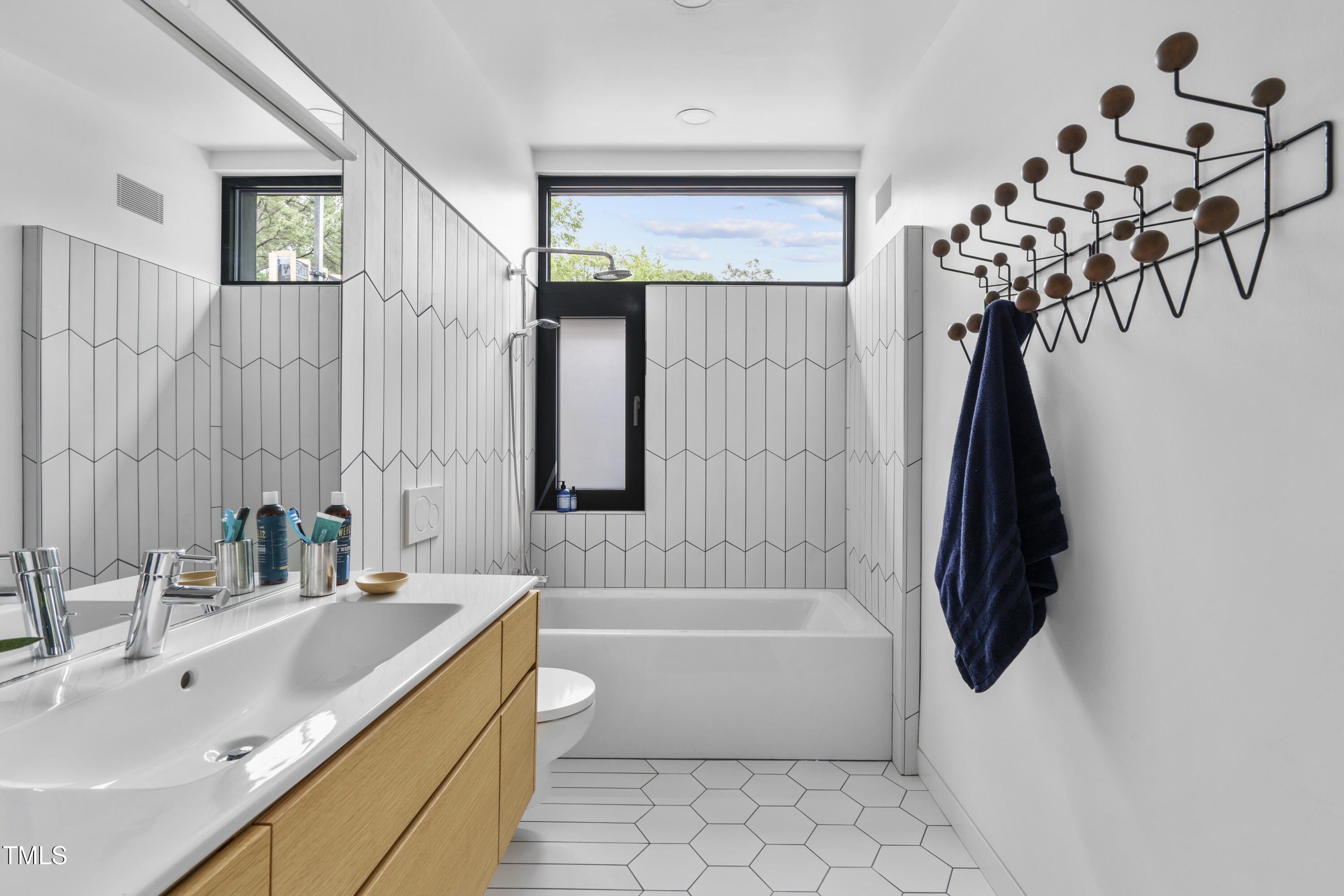 922 Tower Street. Raleigh, NC 27607