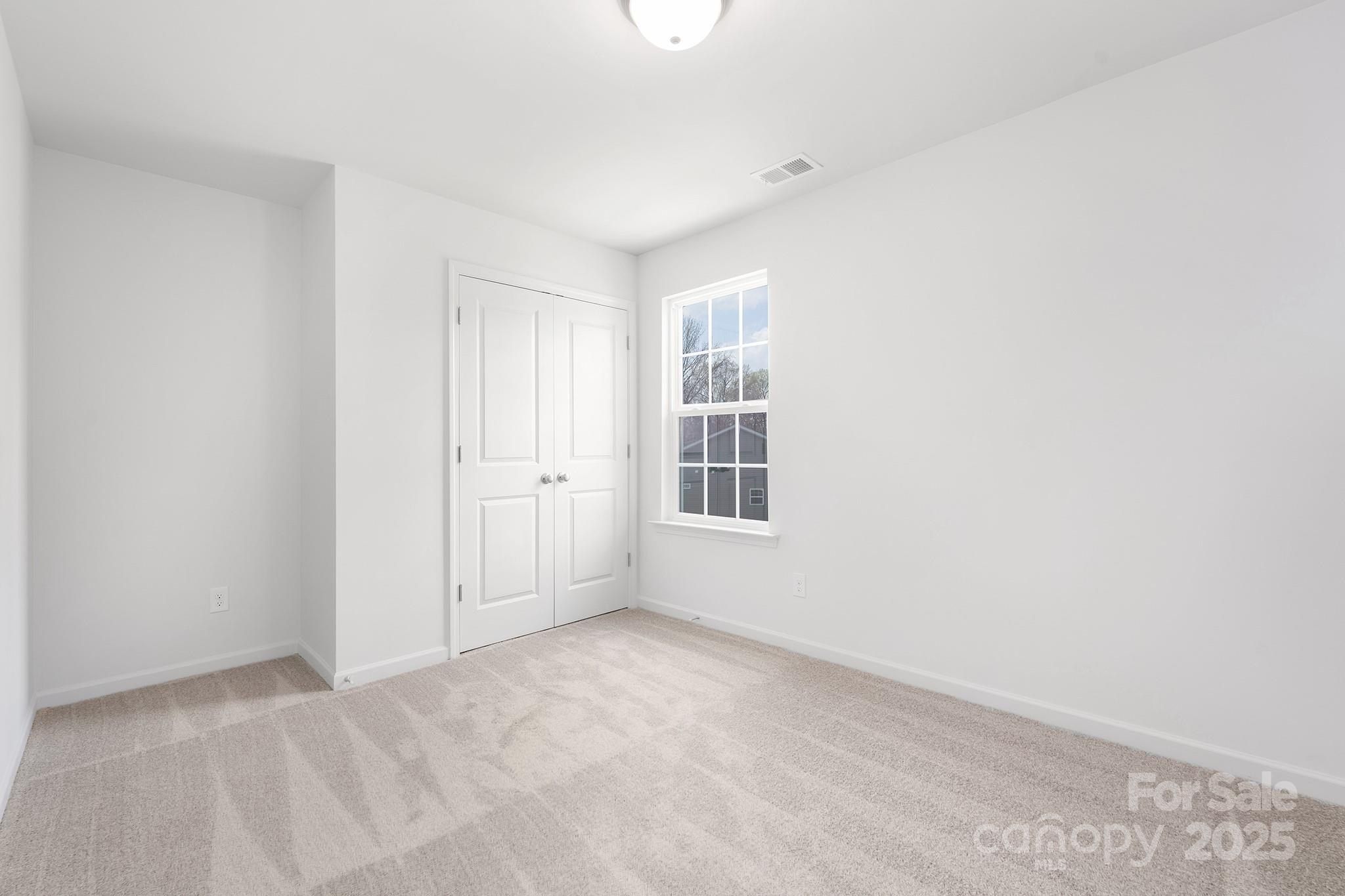 1145 Thayer Glen Court. Charlotte, NC 28213