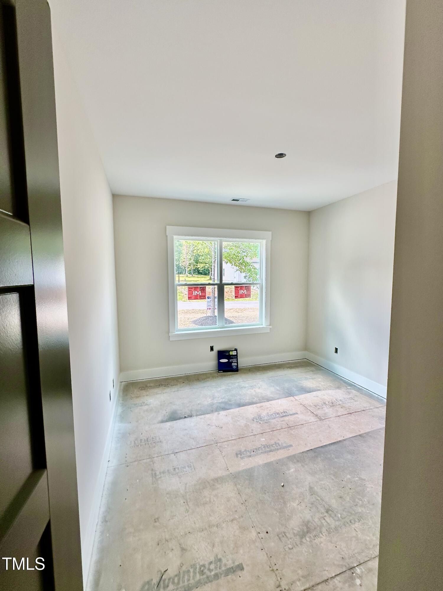 319 Dry Branch Drive. Kenly, NC 27542