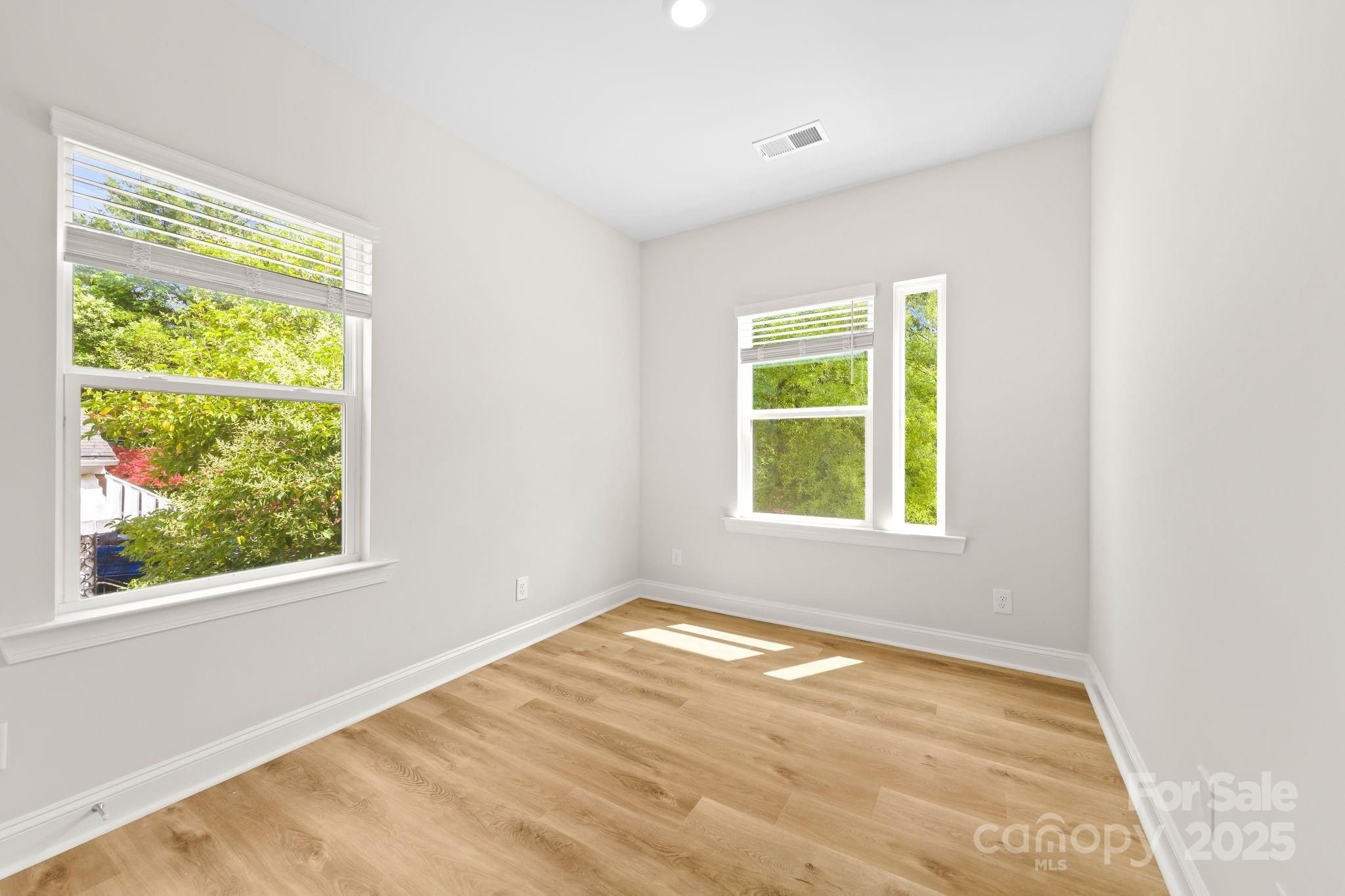 1318 Condon Street. Charlotte, NC 28216