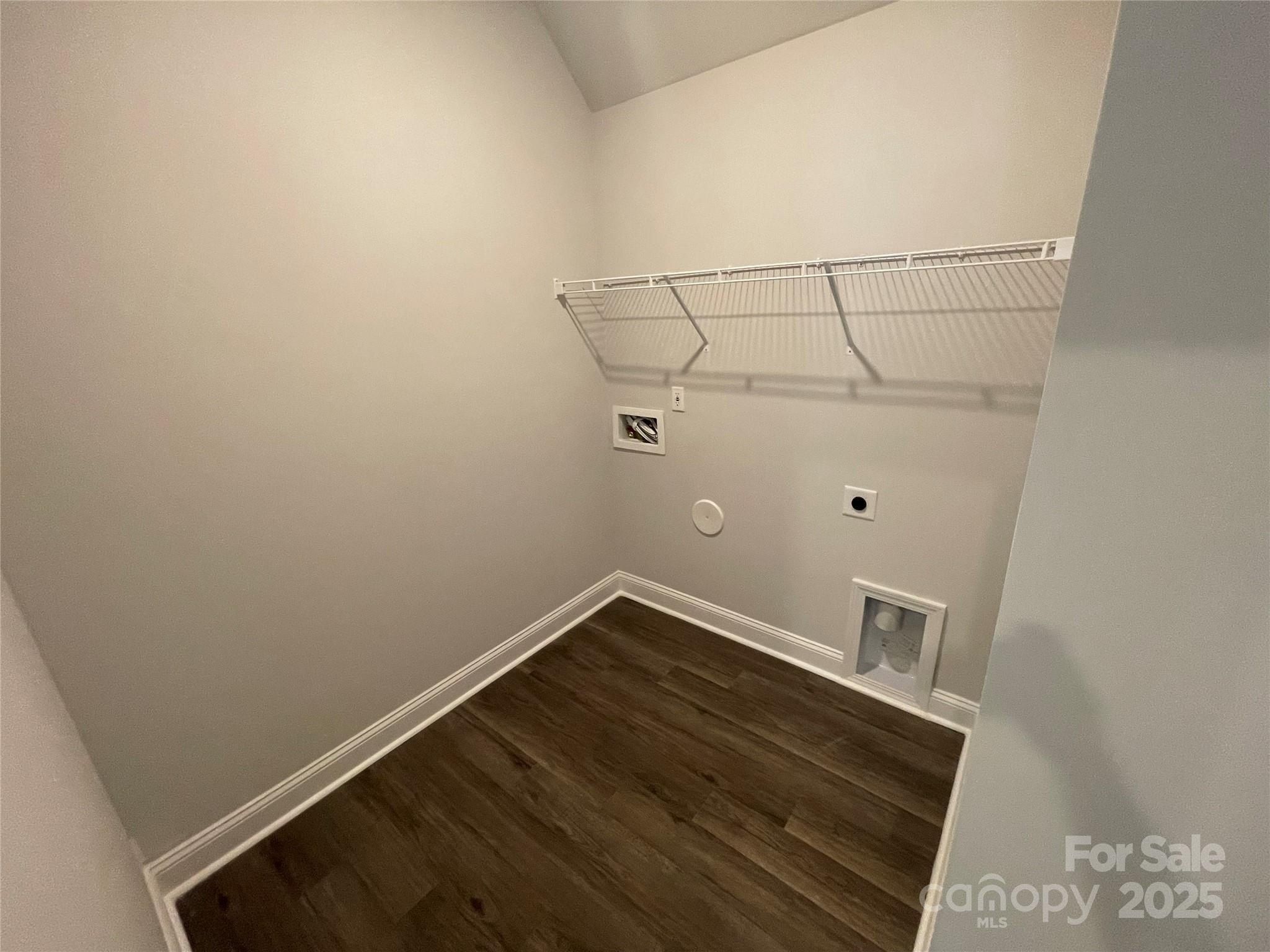 4029 Grommet Court. Matthews, NC 28105