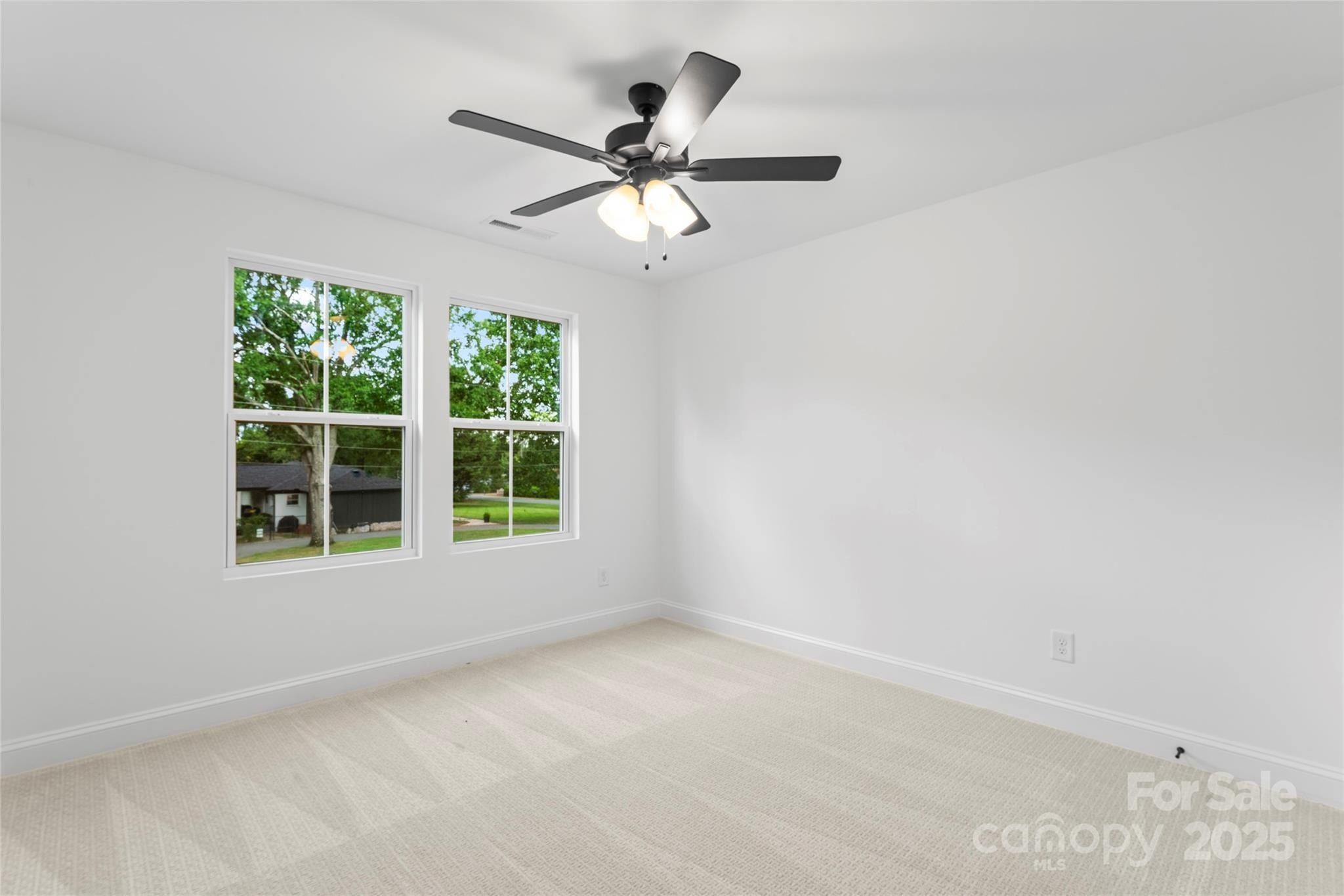 205 Henderson Circle. Harrisburg, NC 28075