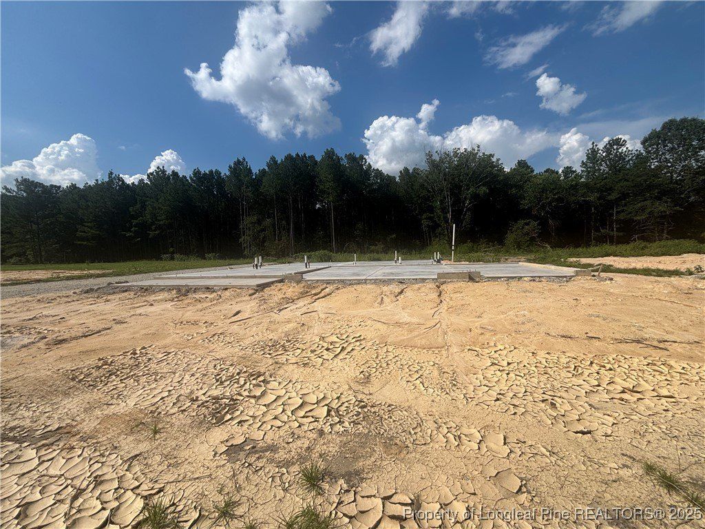 2908 Calloway Road. Raeford, NC 28376